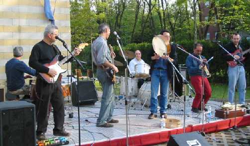 tutti live